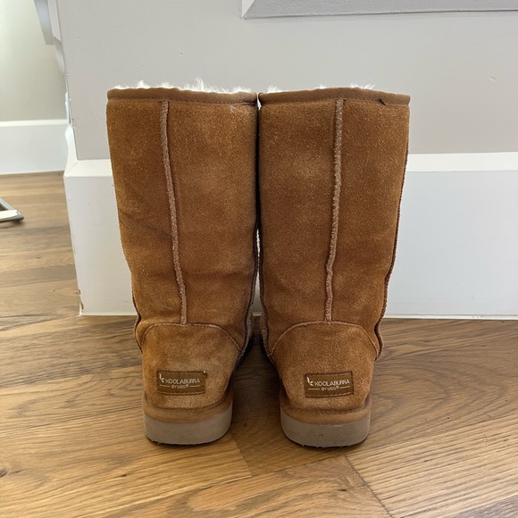 Koolaburra by Ugg tall boots- size 8 womens - Picture 3 of 3